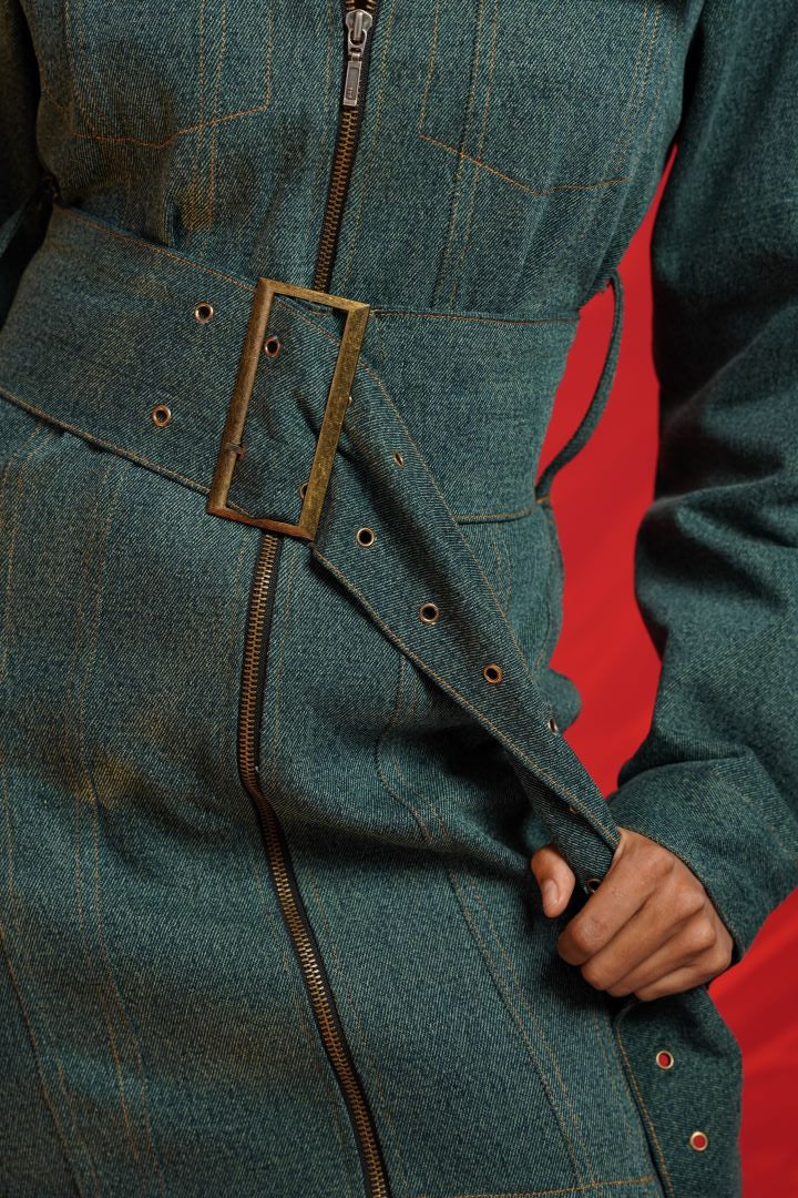 TIE - BELT WASHED DENIM DRESS